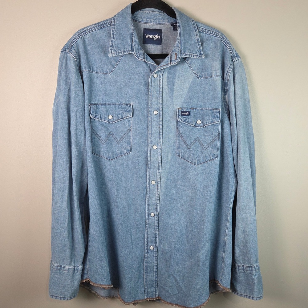 Wrangler Denim Shirt Mens Large Light Blue Pearl Snap Western 70127SW